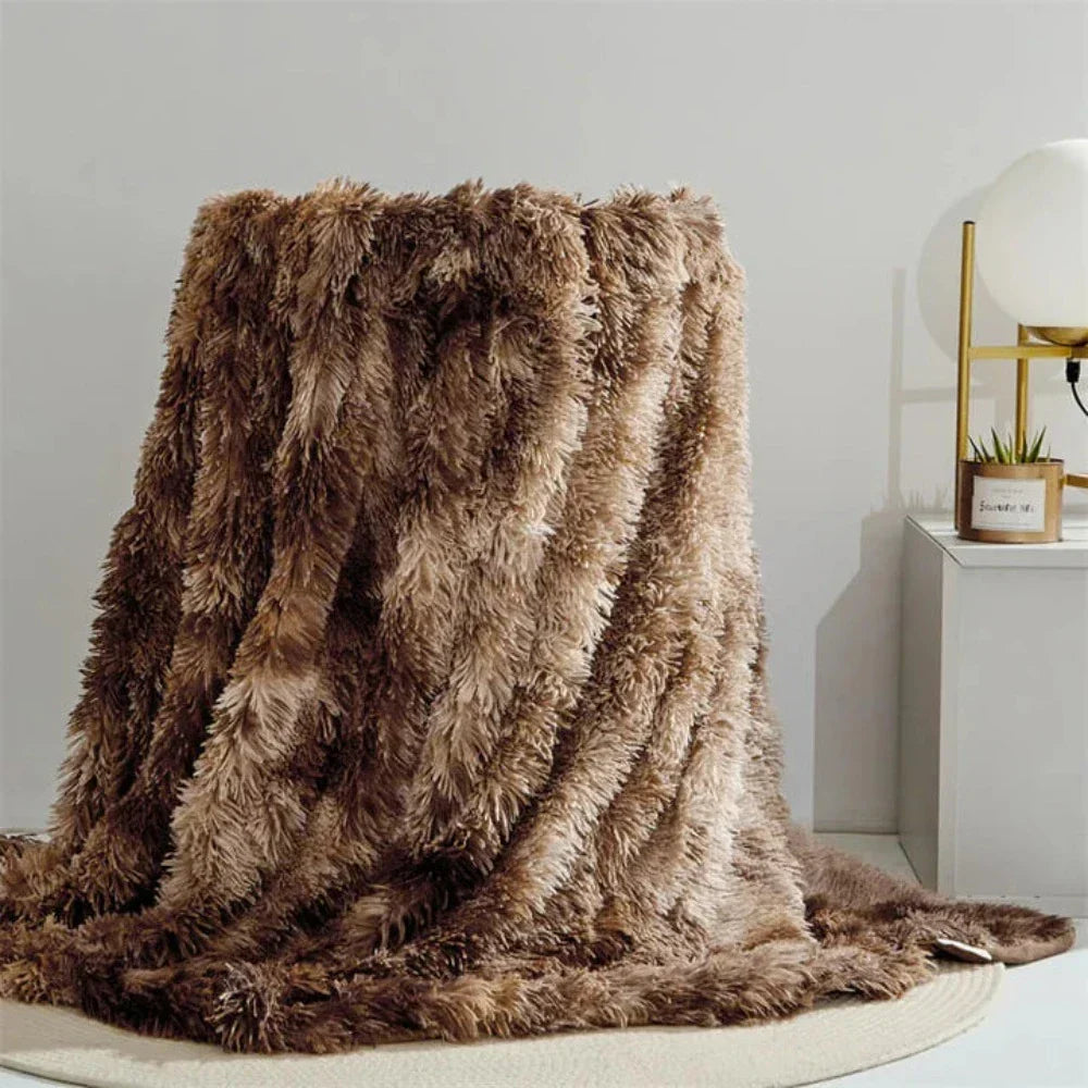 Fluffy faux fur throw blanket