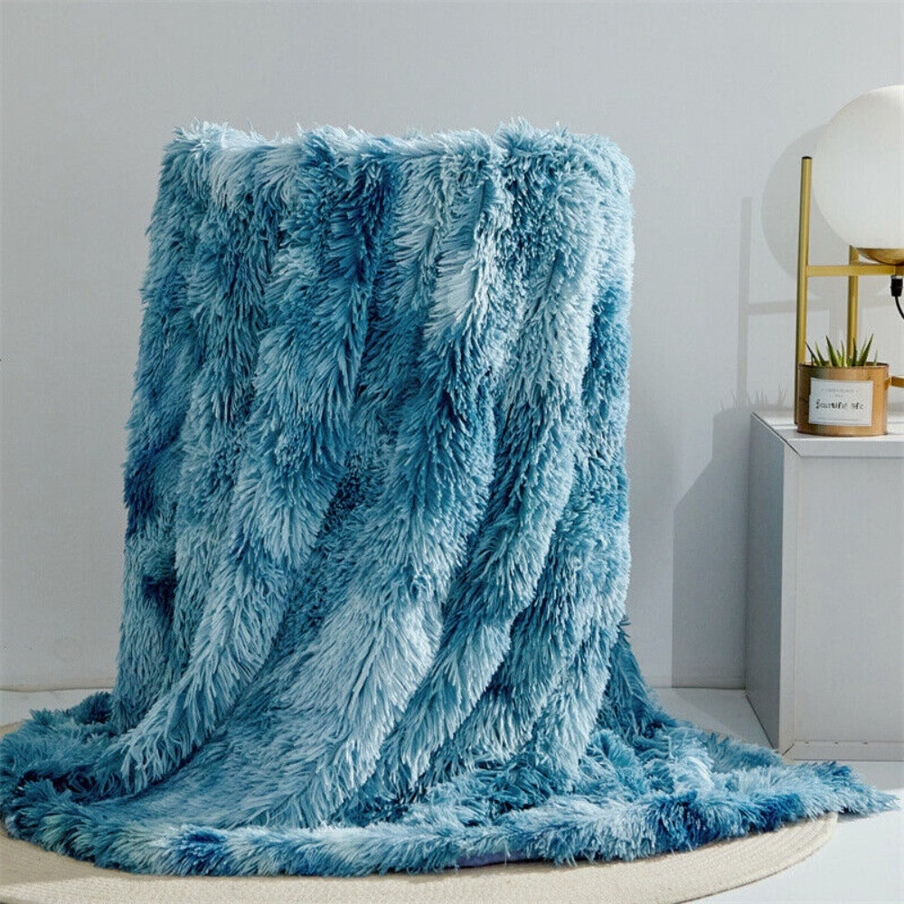 Fluffy faux fur throw blanket