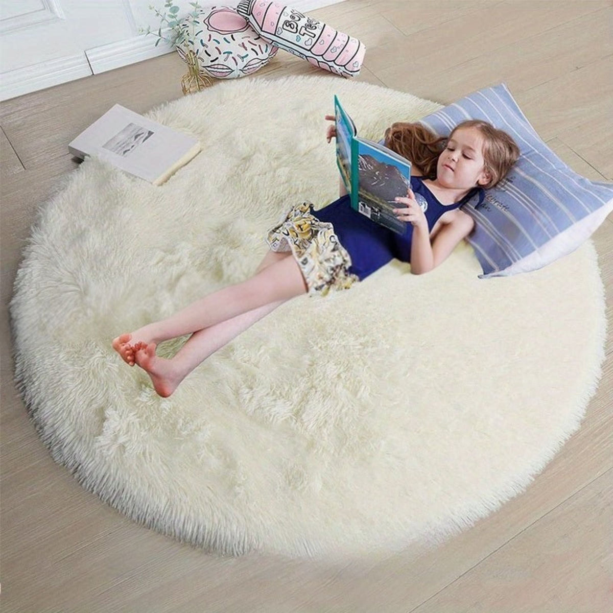 Fluffy Round Rug