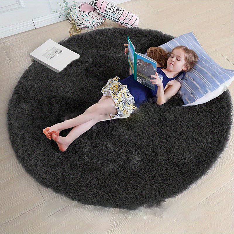 Fluffy Round Rug