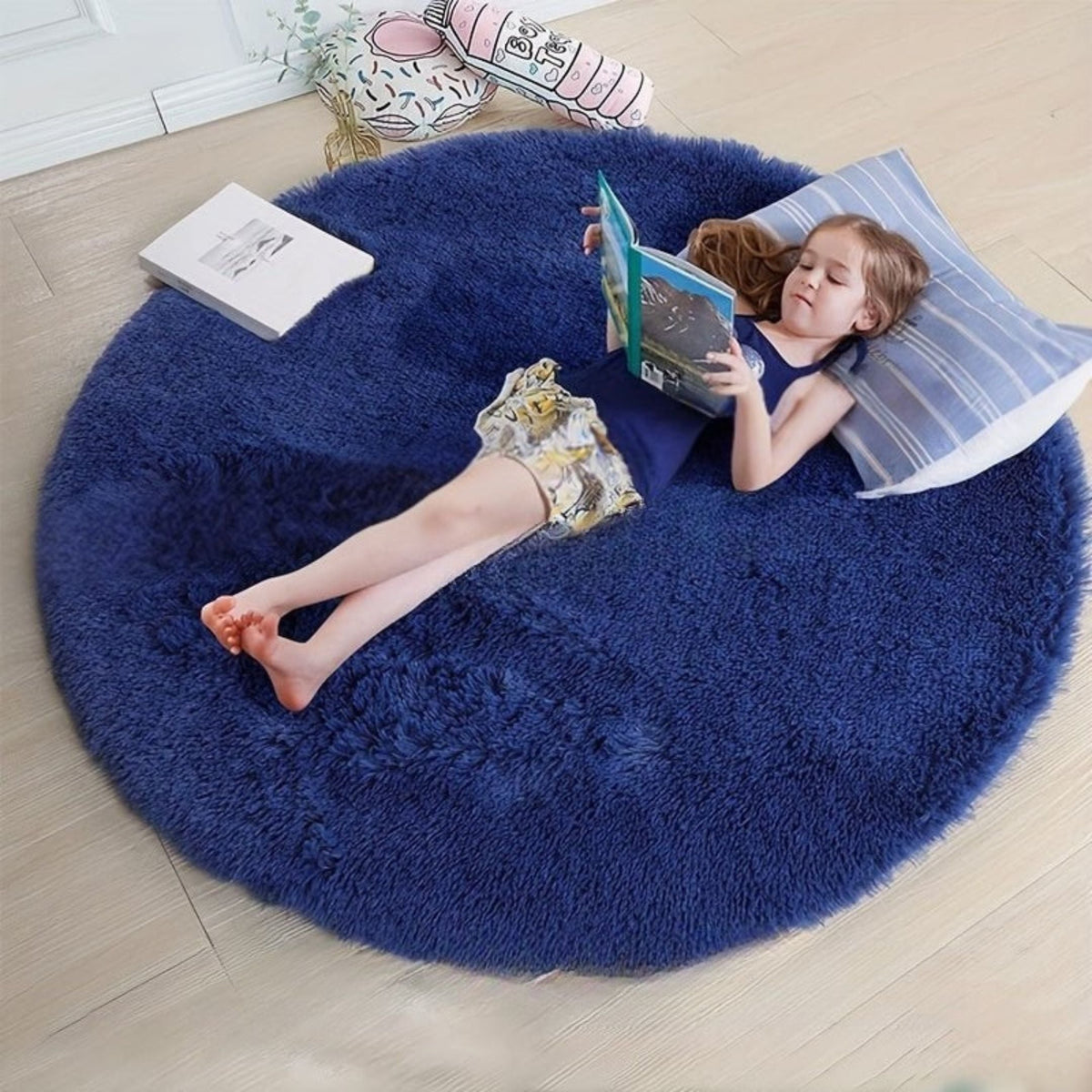Fluffy Round Rug