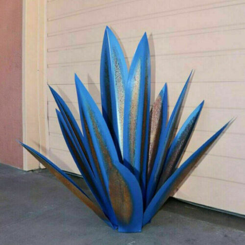 Handcrafted Rust-Proof Metal Agave Garden Sculpture for Indoor & Outdoor Decor