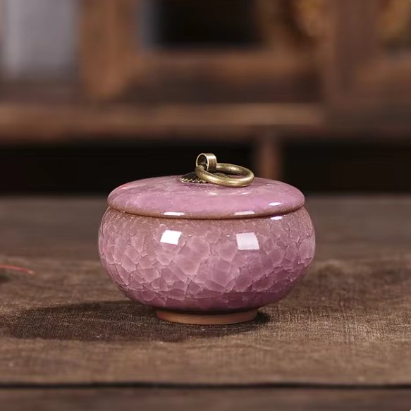 Handmade Cat-Shaped Ceramic Pet Urn