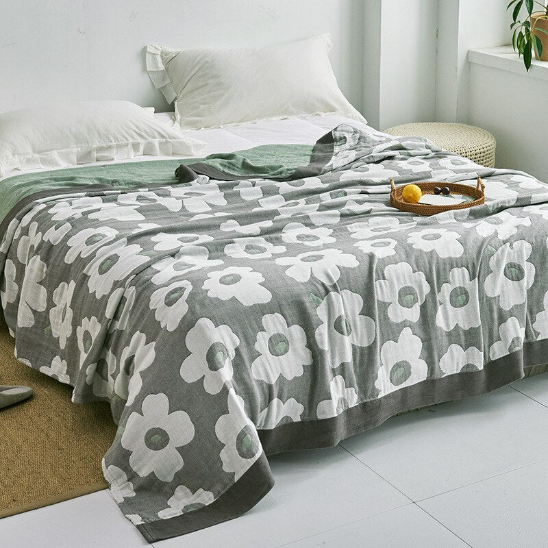 Japanese Soft Fleece Throw Blanket for Cozy Comfort