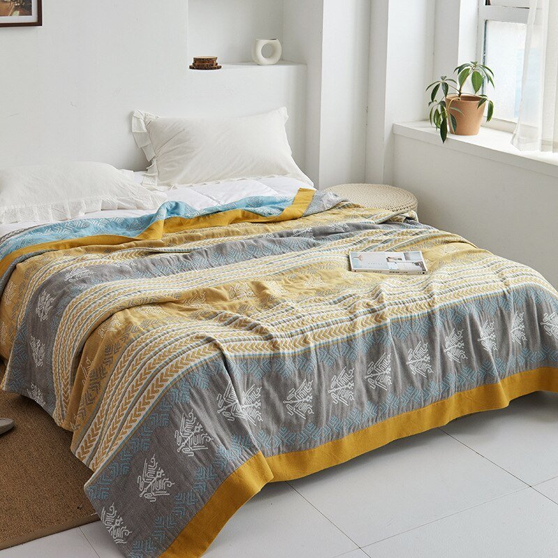 Japanese Soft Fleece Throw Blanket for Cozy Comfort