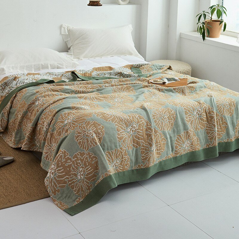 Japanese Soft Fleece Throw Blanket for Cozy Comfort