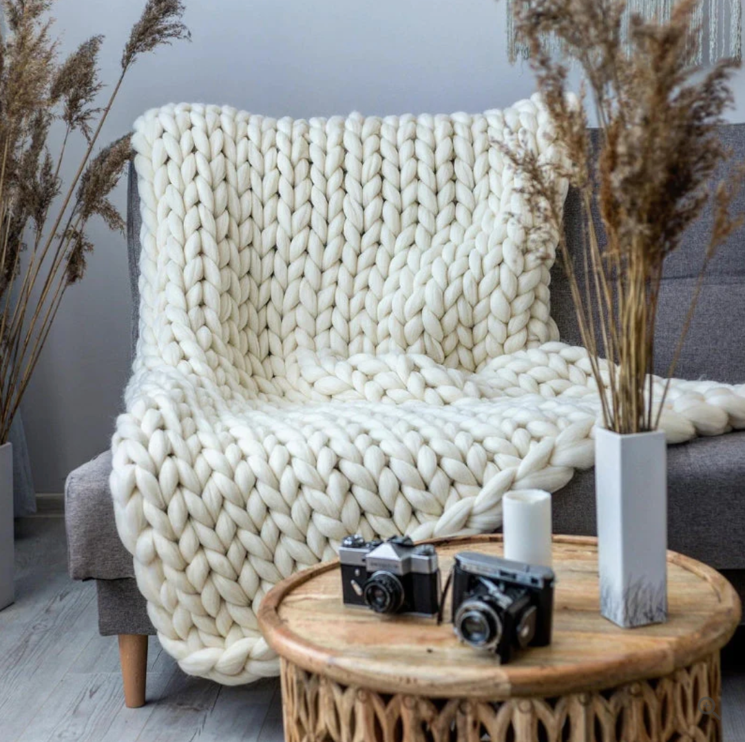 Knitted Merino Wool Blanket - Warmth & Luxury
