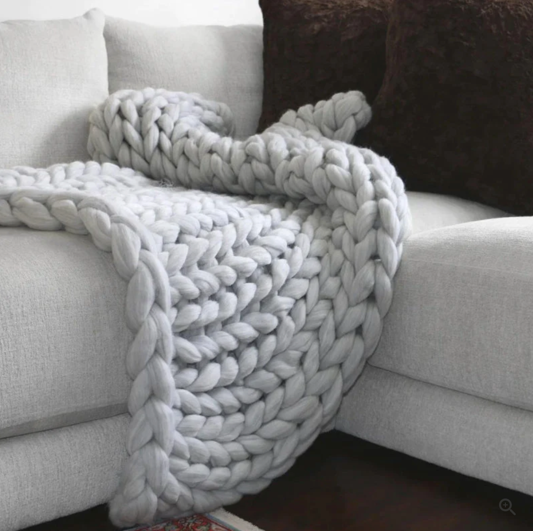 Knitted Merino Wool Blanket - Warmth & Luxury