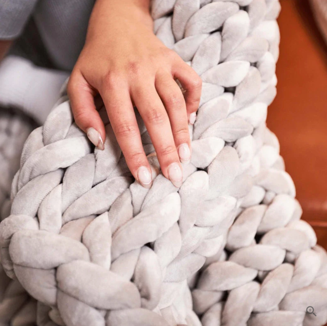 Knitted Merino Wool Blanket - Warmth & Luxury