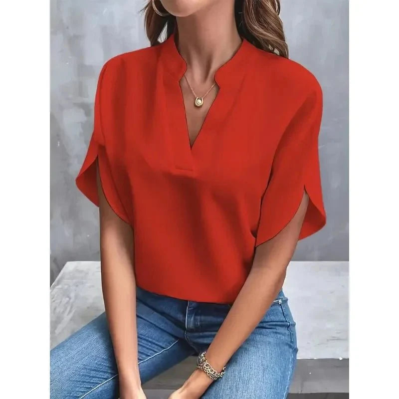 Lightweight Women's Tummy-Concealing Blouse
