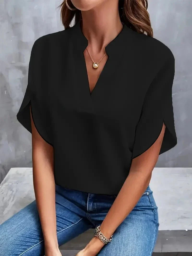 Lightweight Women's Tummy-Concealing Blouse