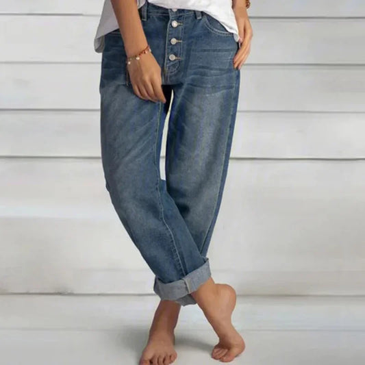 Loose-Fit High-Waist Jeans
