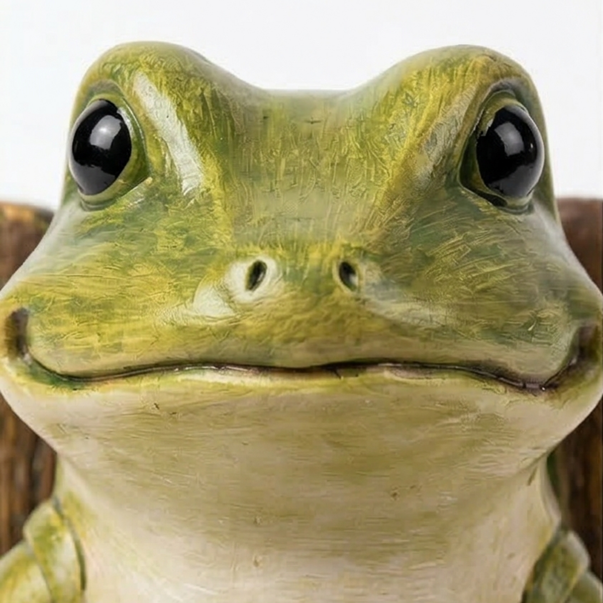 Luminous Garden Frog in Rocking Chair