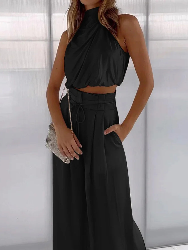 Luxurious Two-Piece Set with Elegant Top and Trousers for Party and Everyday Wear