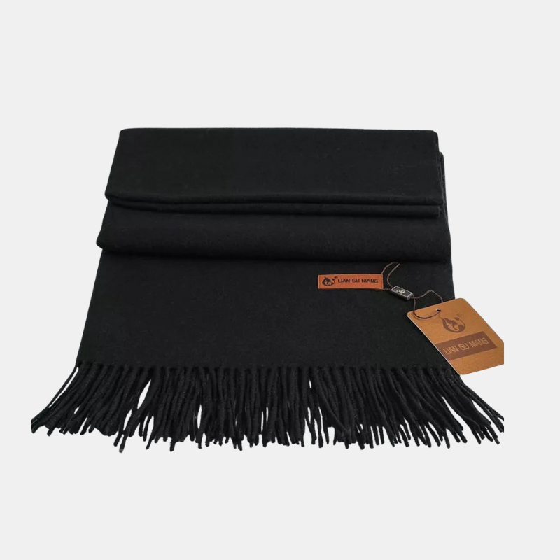 Luxury Cashmere Scarf – Elegance, Warmth & Comfort