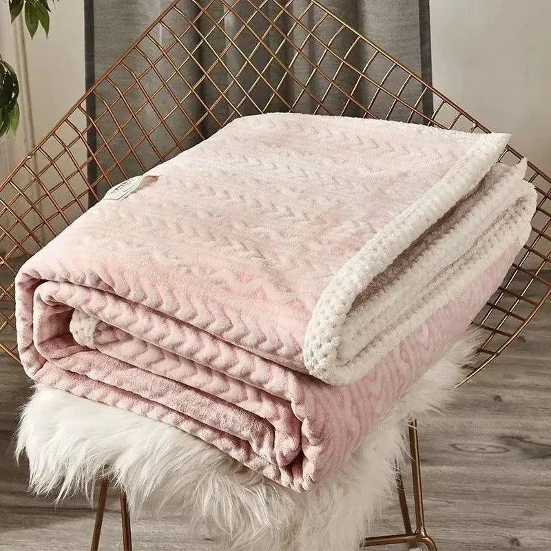 Machine-Washable Polyester Thermal Blanket Available in Various Sizes and Colors