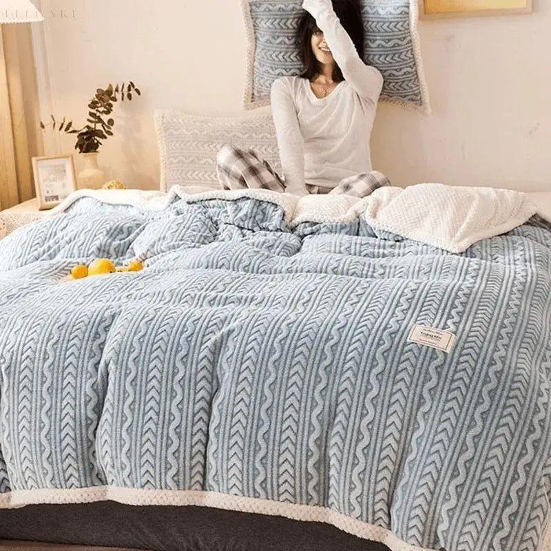 Machine-Washable Polyester Thermal Blanket Available in Various Sizes and Colors