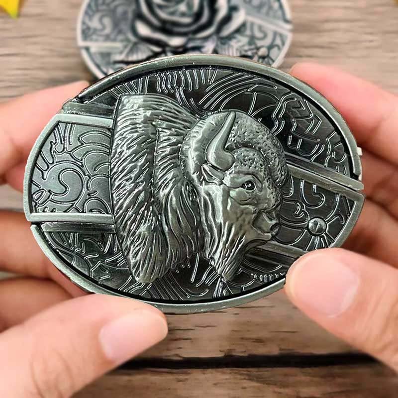 Men's Belt Buckle with Hidden Tool