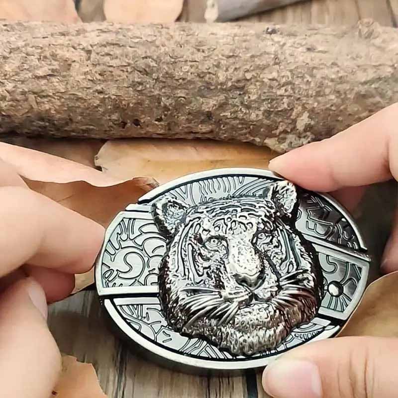 Men's Belt Buckle with Hidden Tool