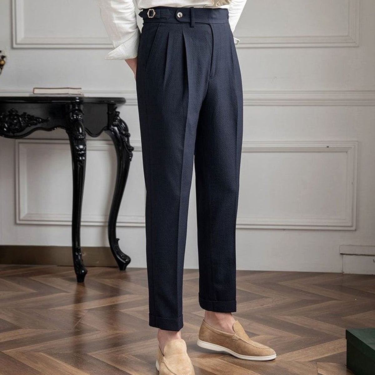 Men's High-Waisted Tailored Pleated Trousers with Buckled Waistband