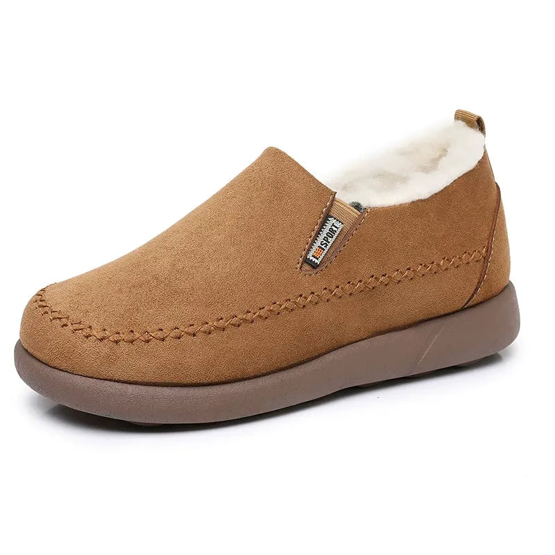 Men's Sheep Wool Slippers - Winter Elegance and Comfort