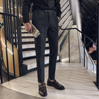 Men's Slim-Fit Herringbone Dress Pants