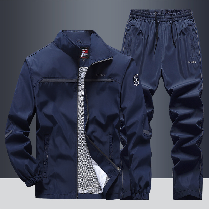 Men's Sporty Tracksuit in Soft Fabric