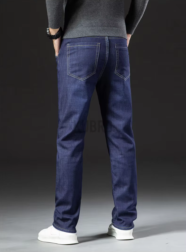 Men's Straight-Leg Fleece-Lined Jeans