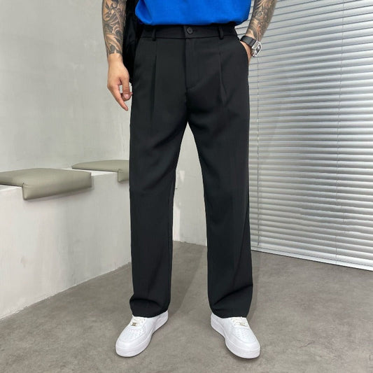 Men's Wide-Leg Pleated Trousers