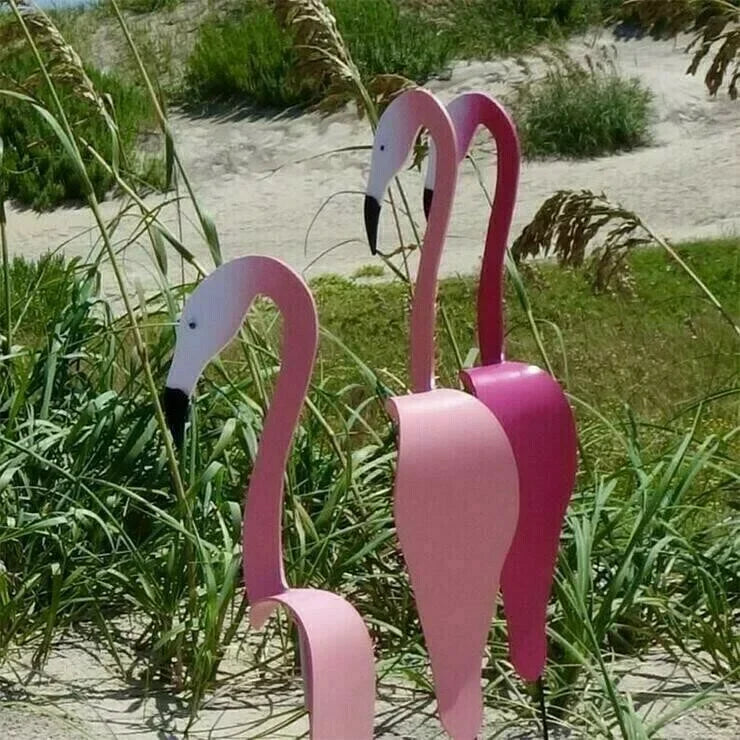 Metal Garden Decoration - Dancing Birds