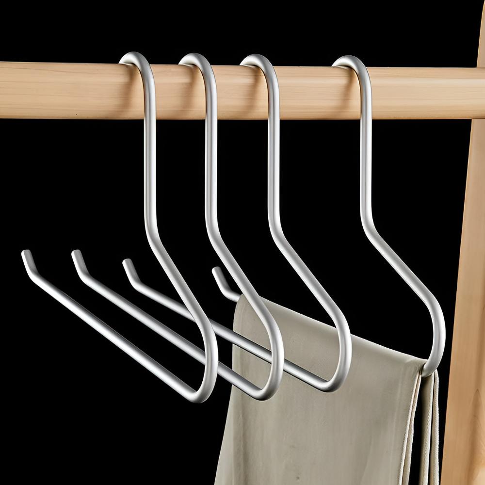 Minimalist Metal Wardrobe Hangers (5 Pieces)