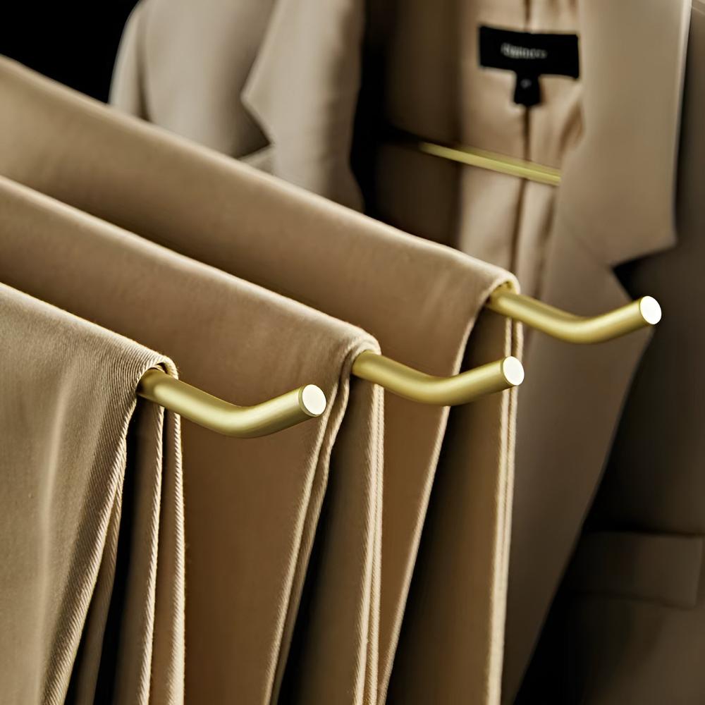 Minimalist Metal Wardrobe Hangers (5 Pieces)