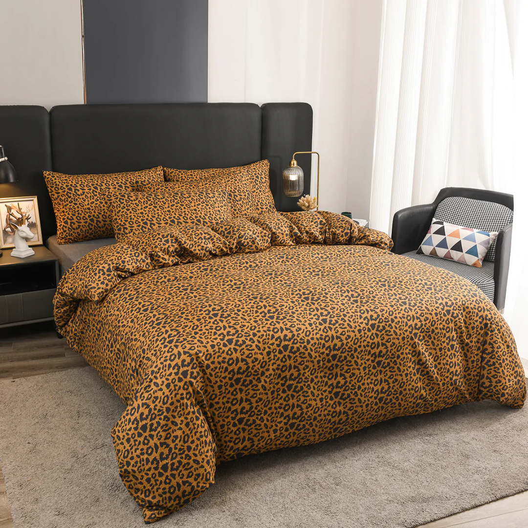 Modern Duvet Cover Set with Pillowcases
