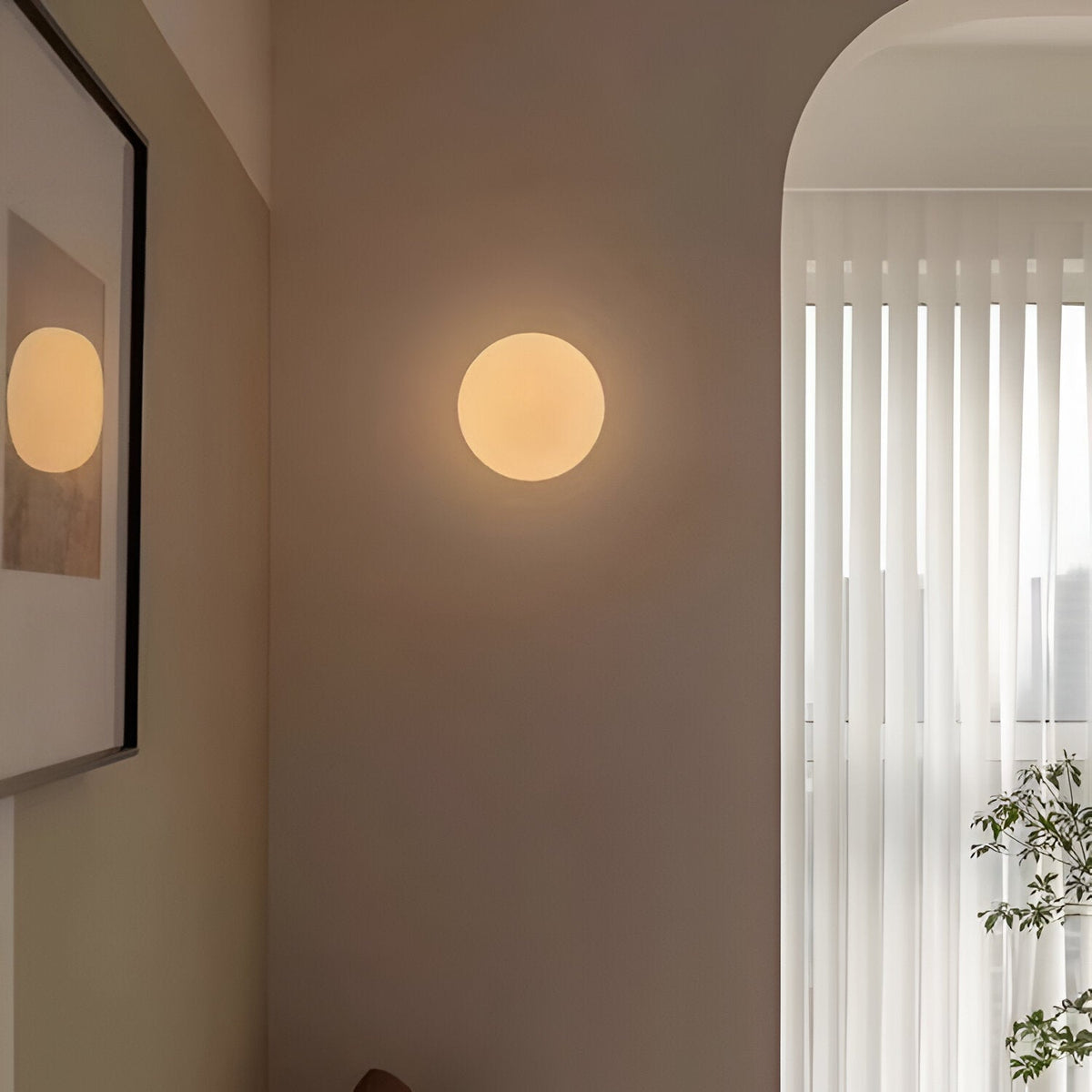 Modern Minimalist Dimmable Round LED Wall Light with Glass Shade
