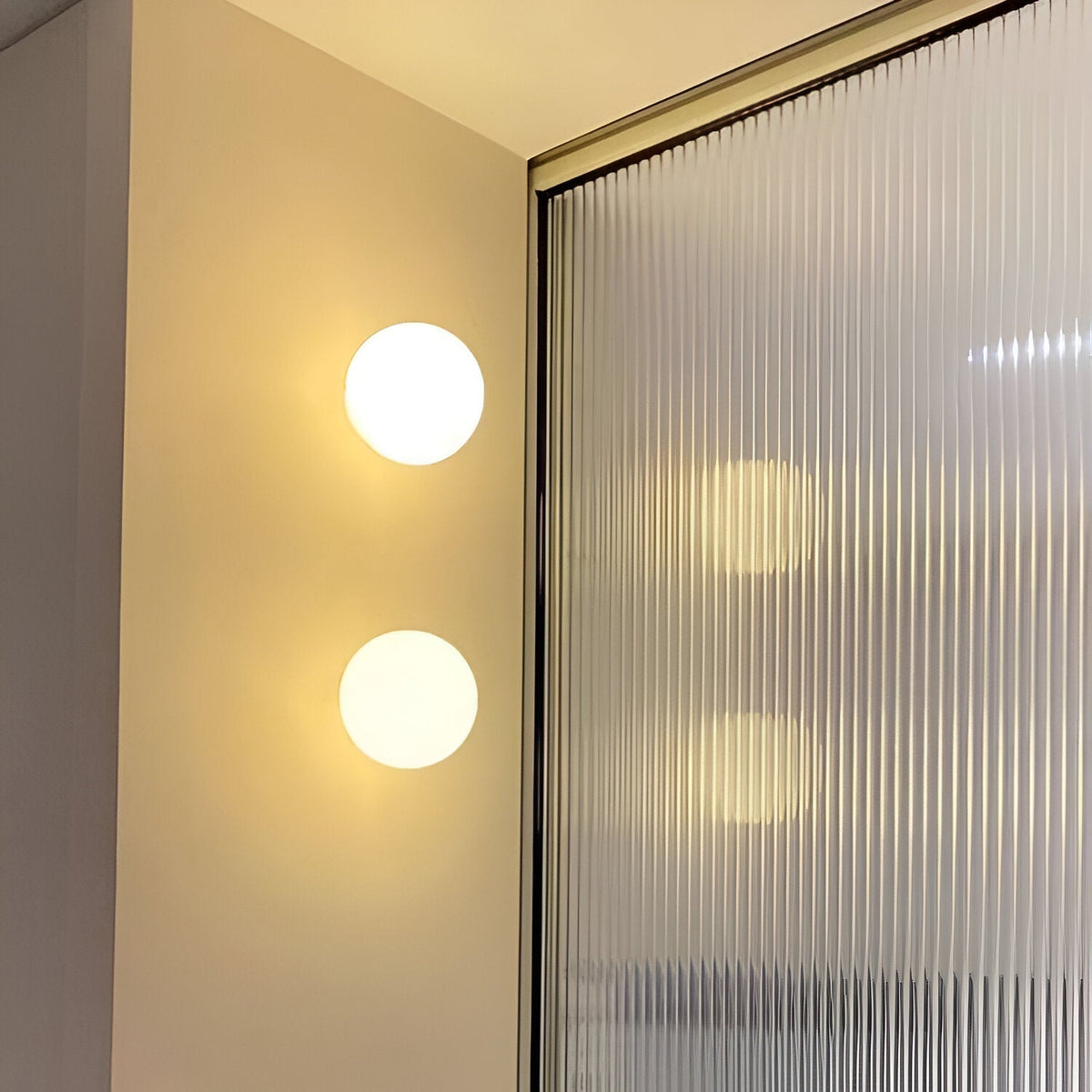 Modern Minimalist Dimmable Round LED Wall Light with Glass Shade