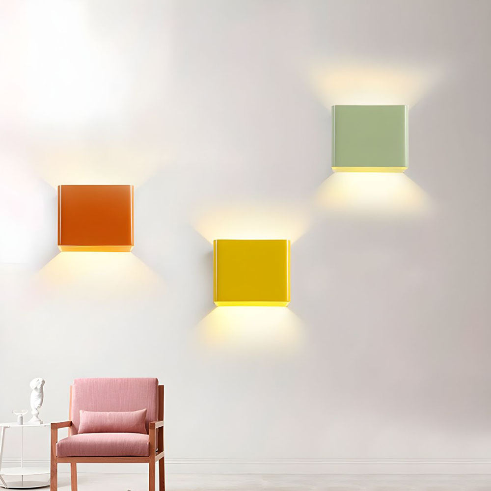 Modern Up and Down LED Wall Light for Hallway