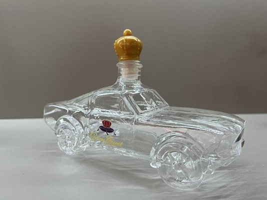 Mustang Car-Shaped Whiskey Decanter for Home Bar Decorative Accent