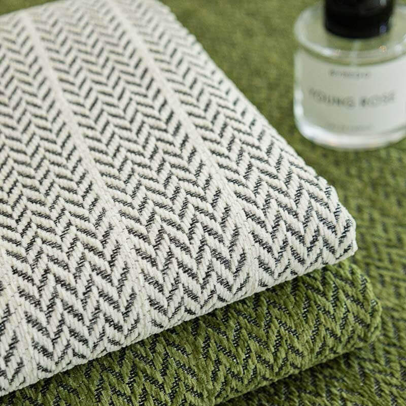 Non-Slip Textured Chenille Sofa Cover – Machine-Washable, Easy-to-Clean & Pet-Hair Resistant for Dogs