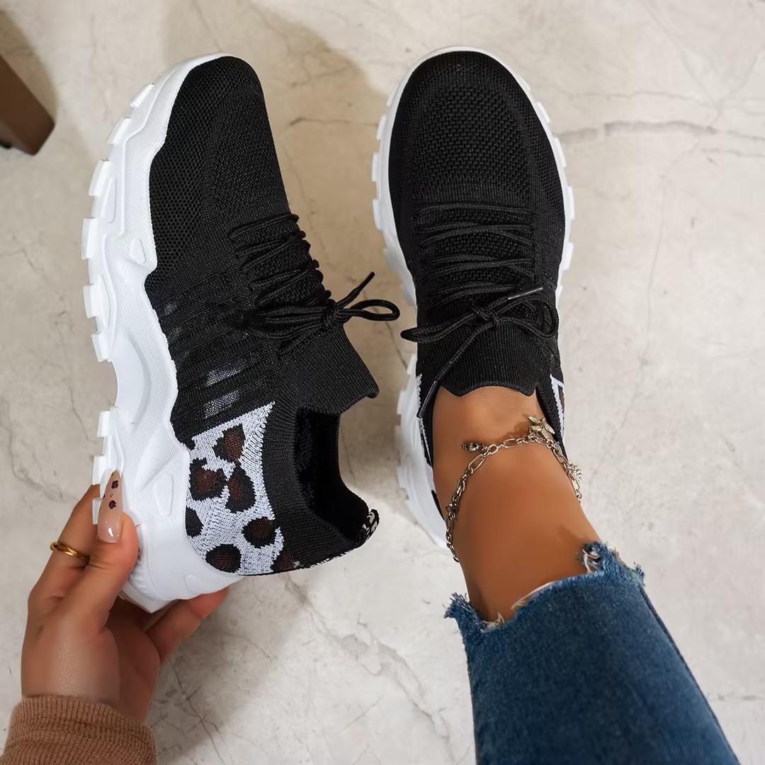 Orthopedic Sneakers with Arch Support and Ergonomic Sole – Wide Toe Box for Maximum Comfort