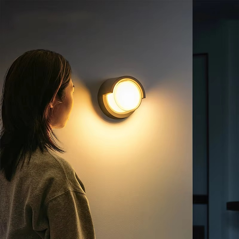 Outdoor Wall Light with Motion Sensor
