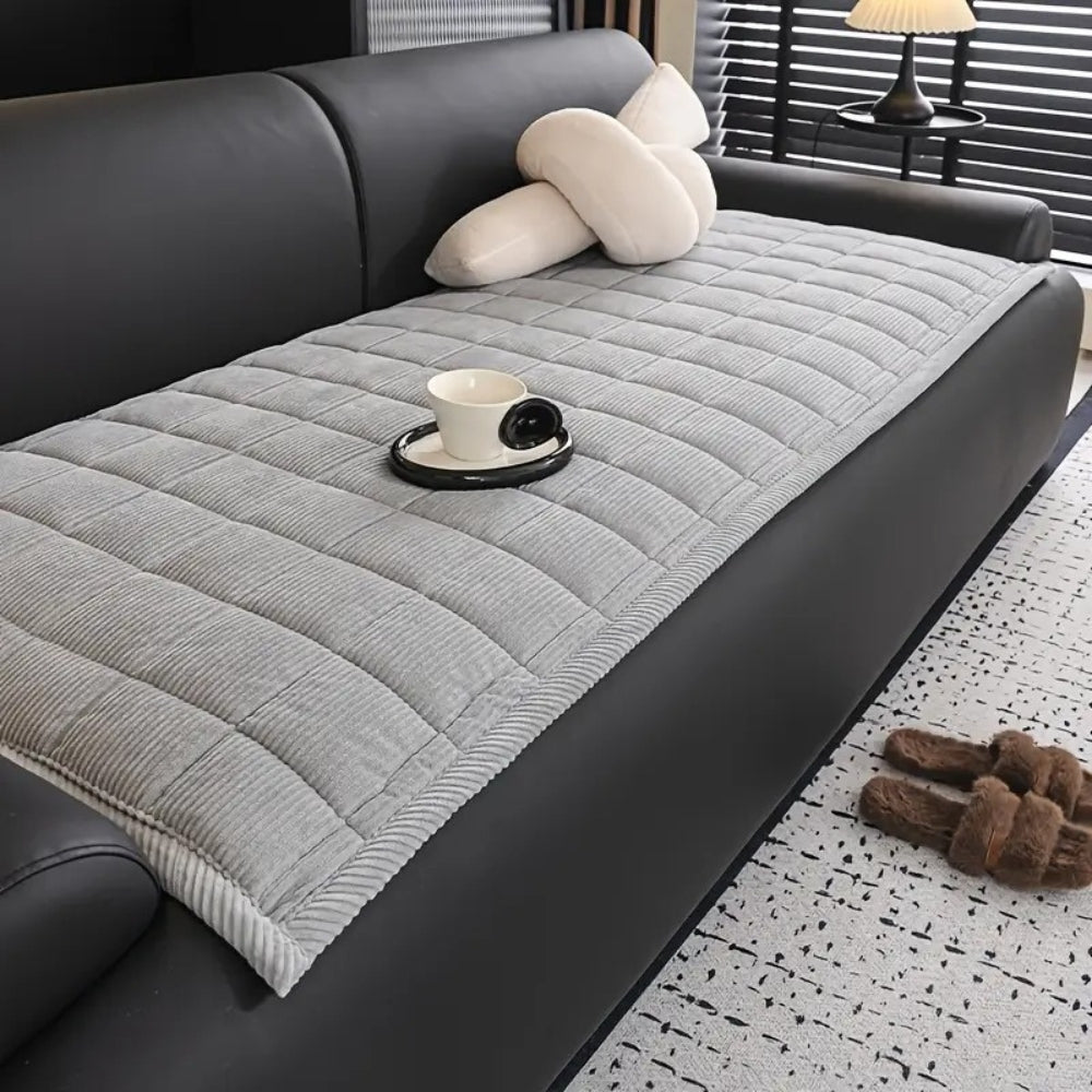 Quilted Couch Cover Mat