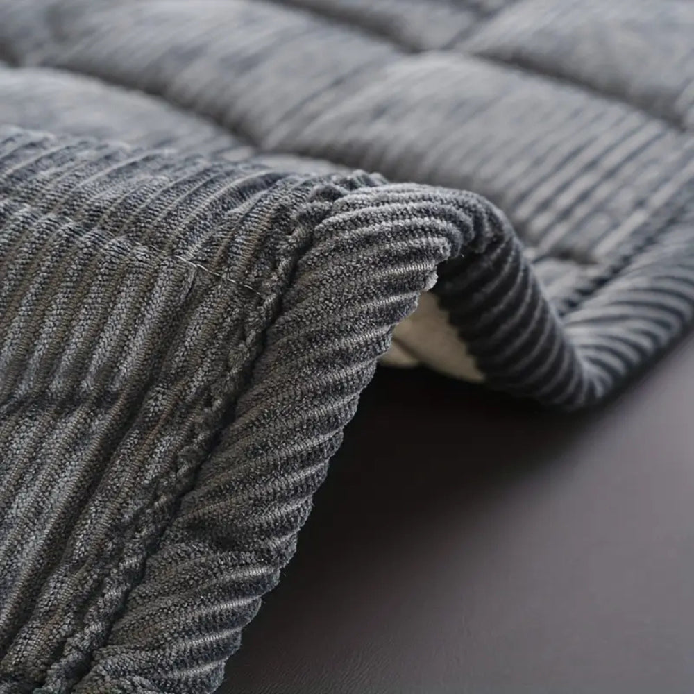 Quilted Couch Cover Mat