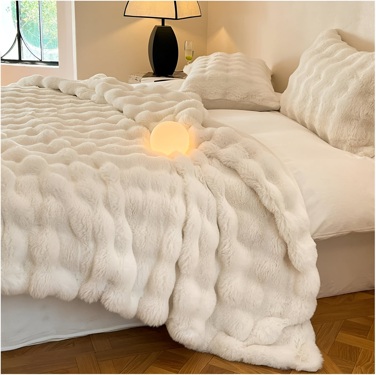 Soft Portable Throw Blanket - Cozy Comfort Anywhere