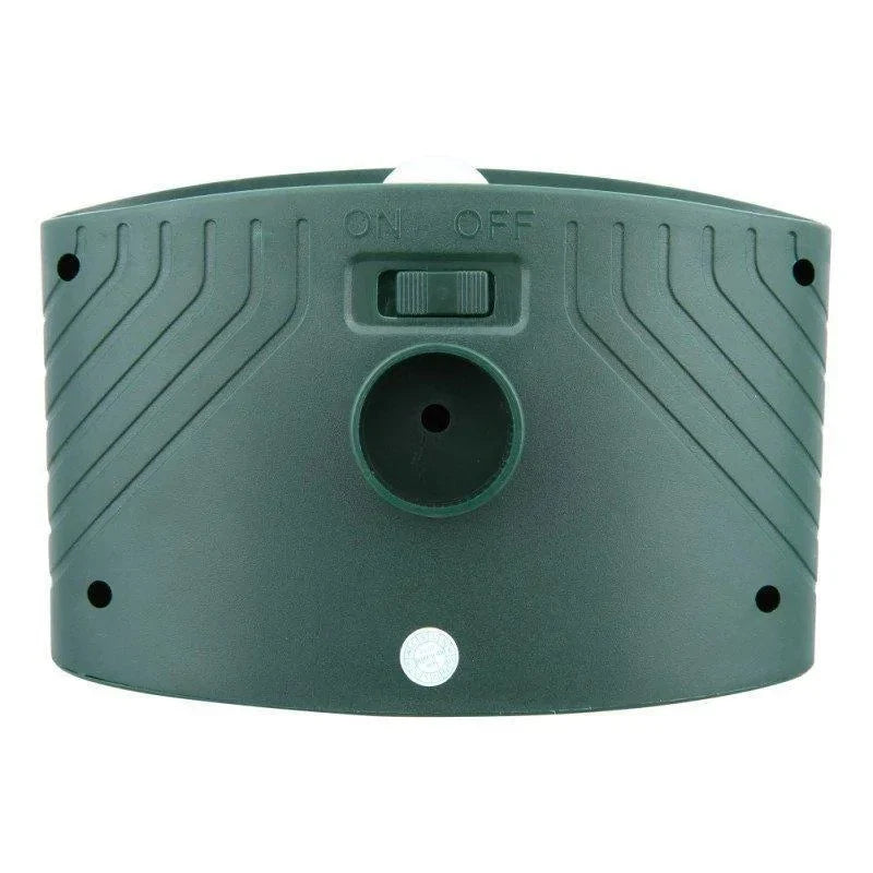 Solar-Powered Ultrasonic Deer Repellent - Pack of 4