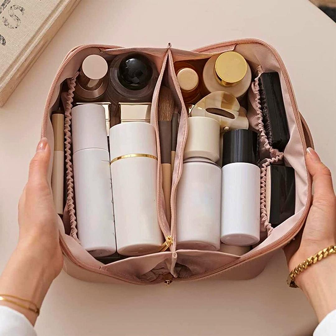Spacious and Stylish Vanity Case for Every Trip