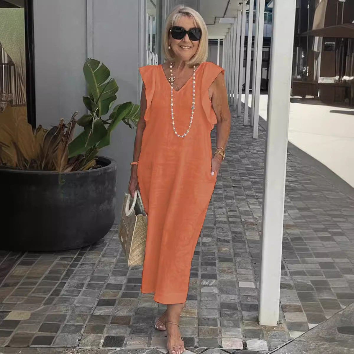 Stylish Sleeveless Summer Dress