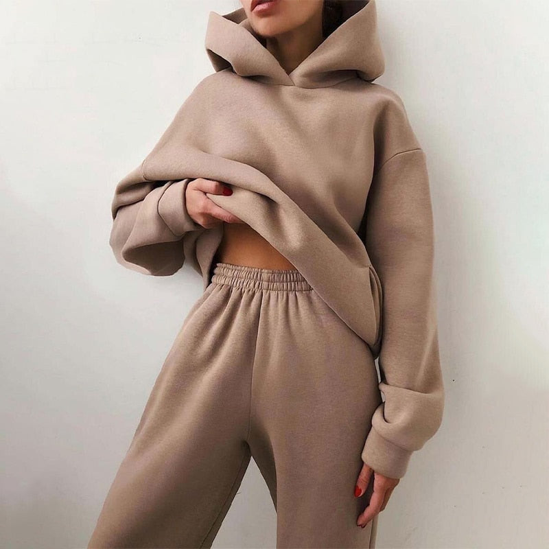 Synthetic Blend Tracksuit with Comfortable Fit for Workouts