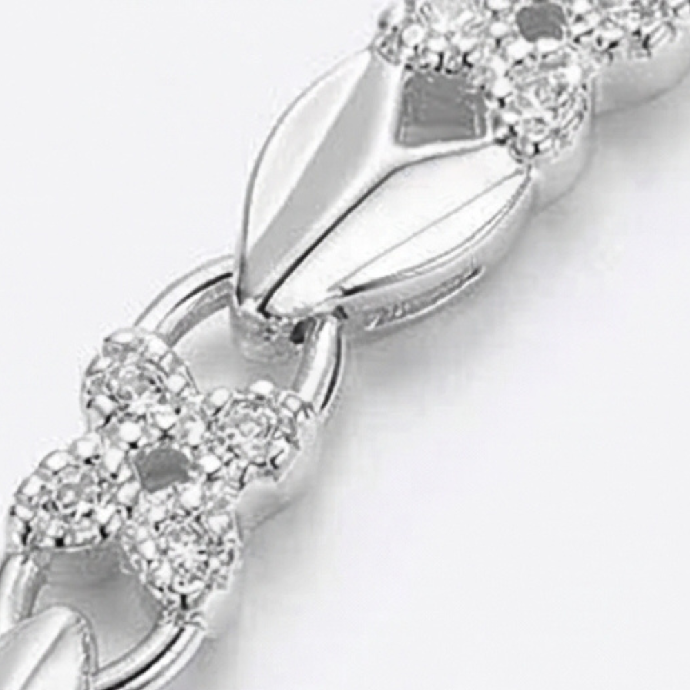 Textured Silver Clover Chain Bracelet