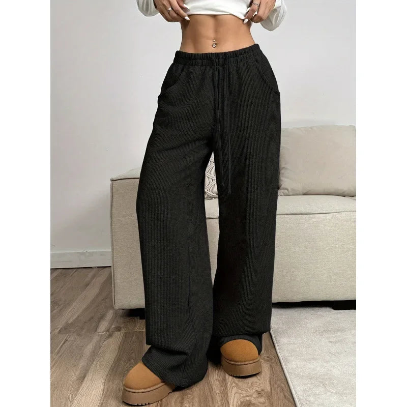 Trendy High-Waisted Women's Trousers | Relaxed Fit