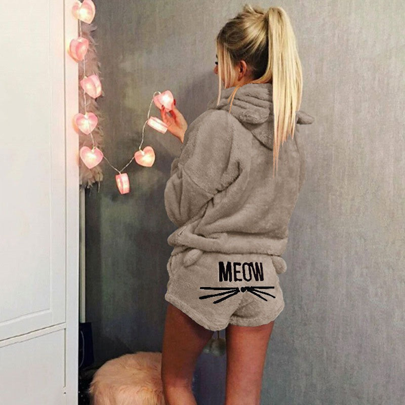 Ultra-Comfortable Fleece Lounge Pyjama Set with Cat Details